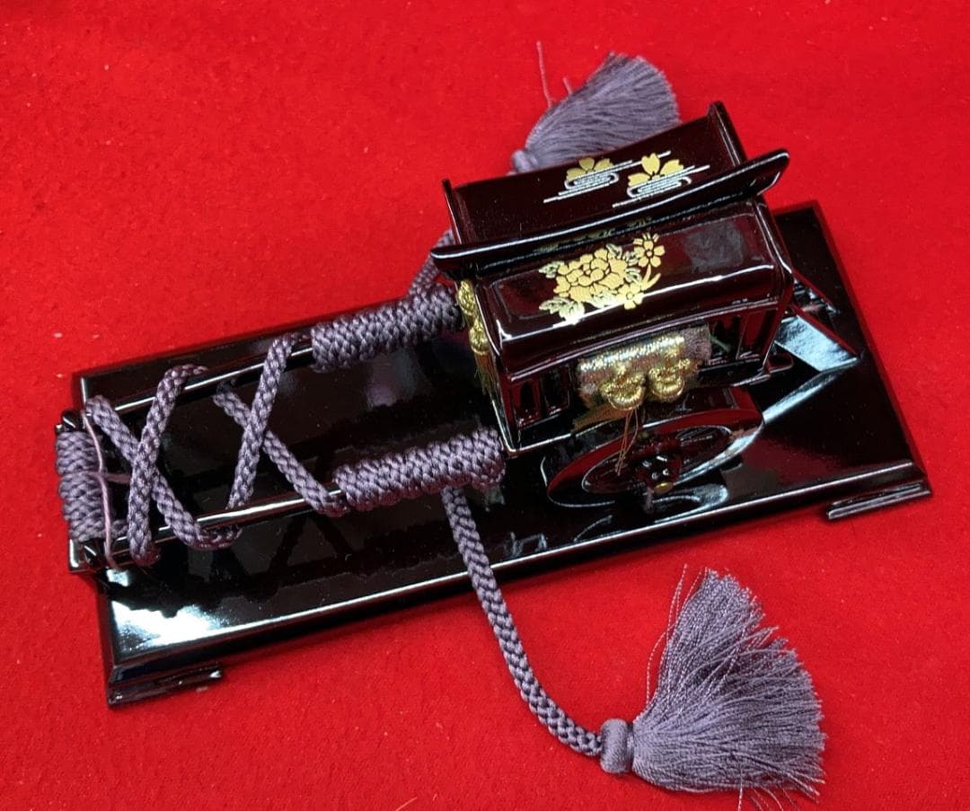 雛人形 道具 3段用 20号 6品揃道具 溜塗雪牡丹桜 雛道具　お道具 海外土産