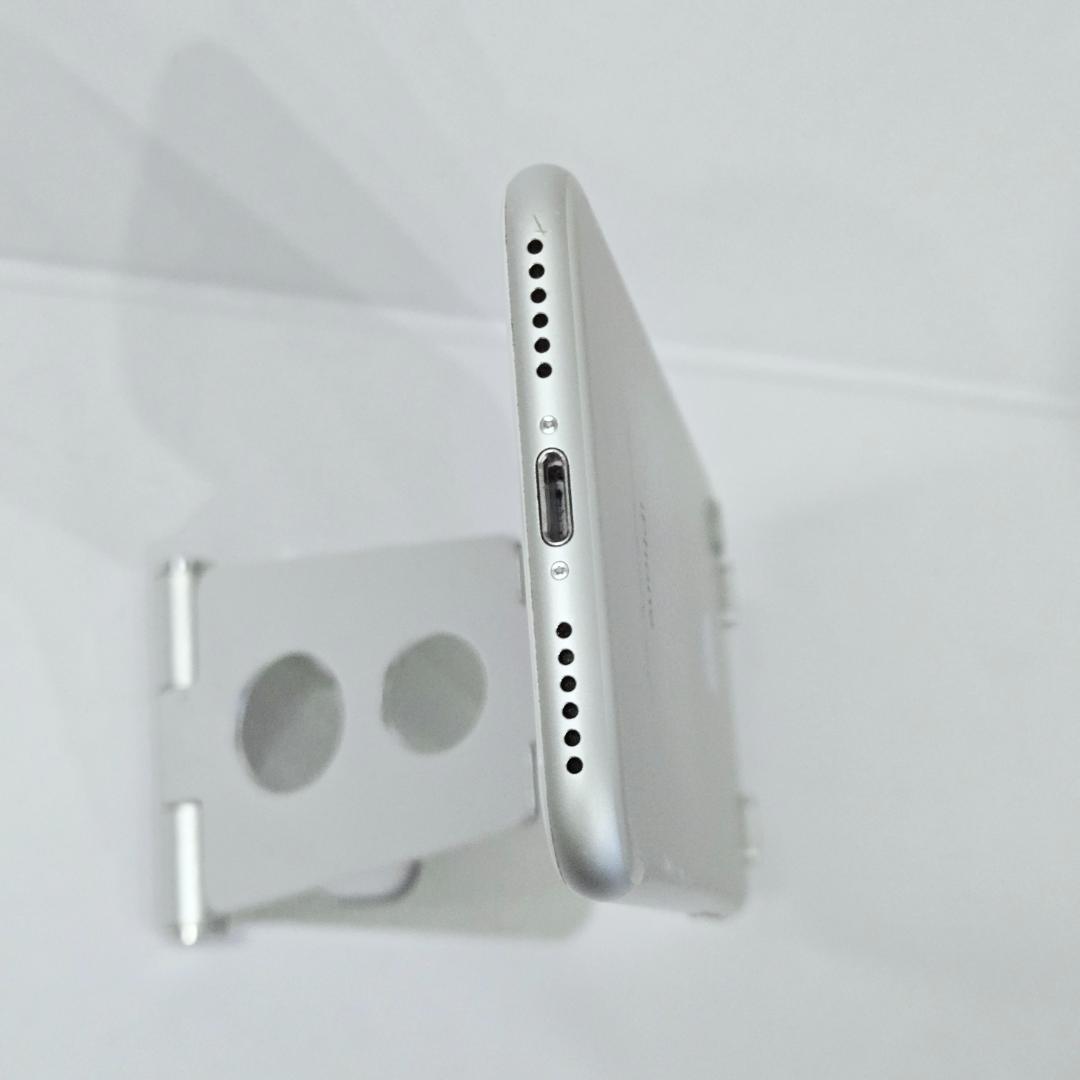 13 iPhone7 シルバー SIMフリー