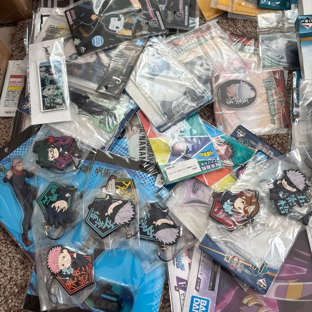 ノンジャンル　まとめ売り　約800点以上　アニメ　グッズ　大量　一番くじ