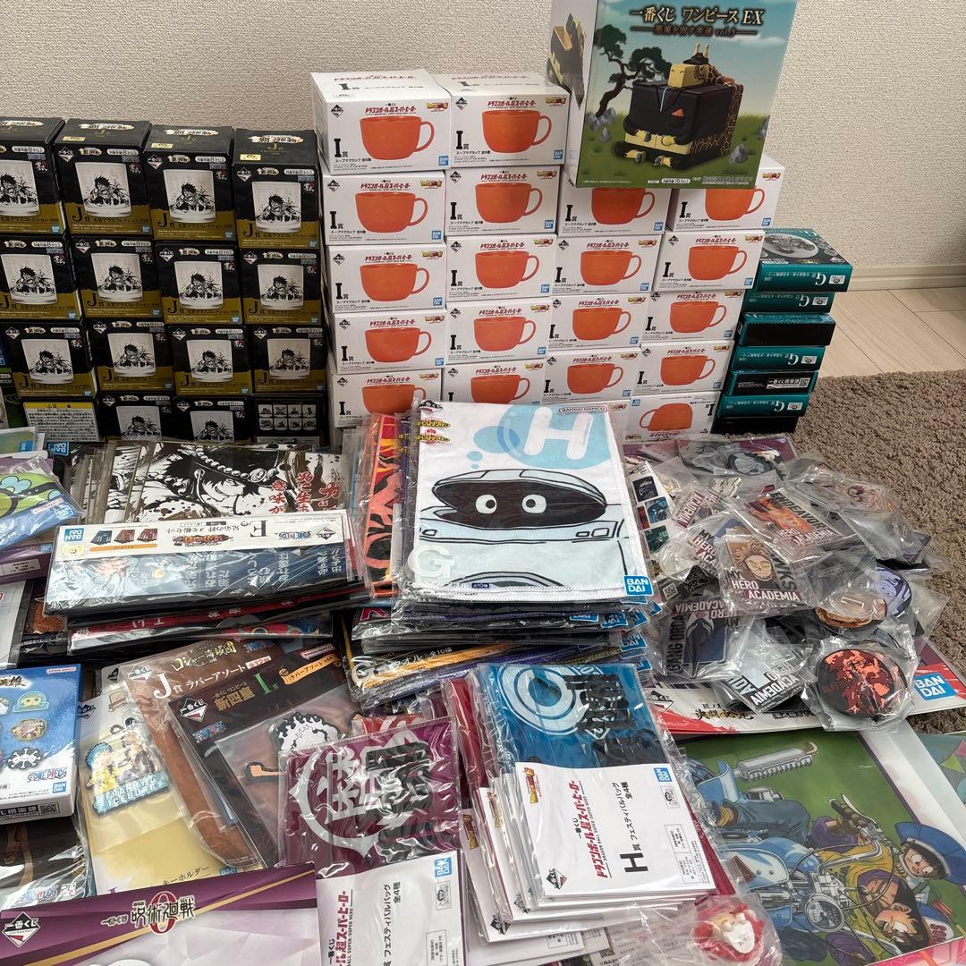 ノンジャンル　まとめ売り　約800点以上　アニメ　グッズ　大量　一番くじ