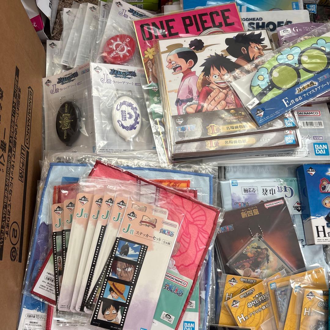 ノンジャンル　まとめ売り　約800点以上　アニメ　グッズ　大量　一番くじ