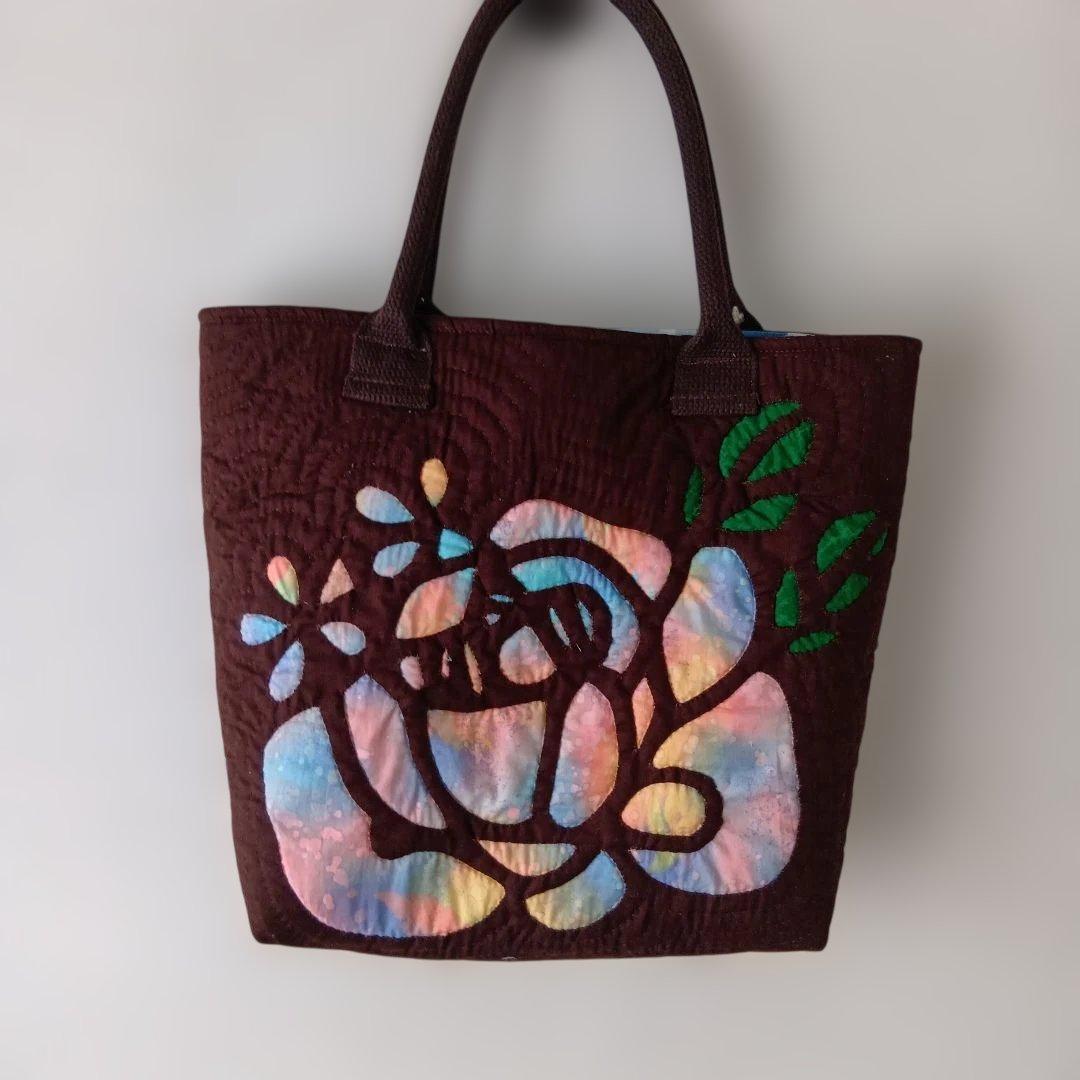 ハワイアンバック　ハンドメイド 茶色のトートバッグ