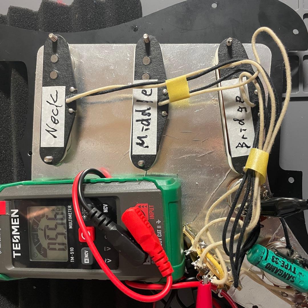 アップグレード ストラト　アルニコ3 ピックアップ　サーキット　アッセンブリー