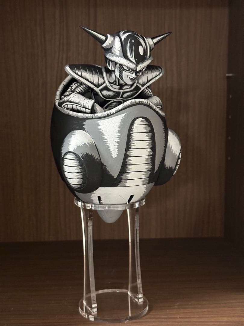 ドラゴンボール　フリーザ　リペイント　モノクロ