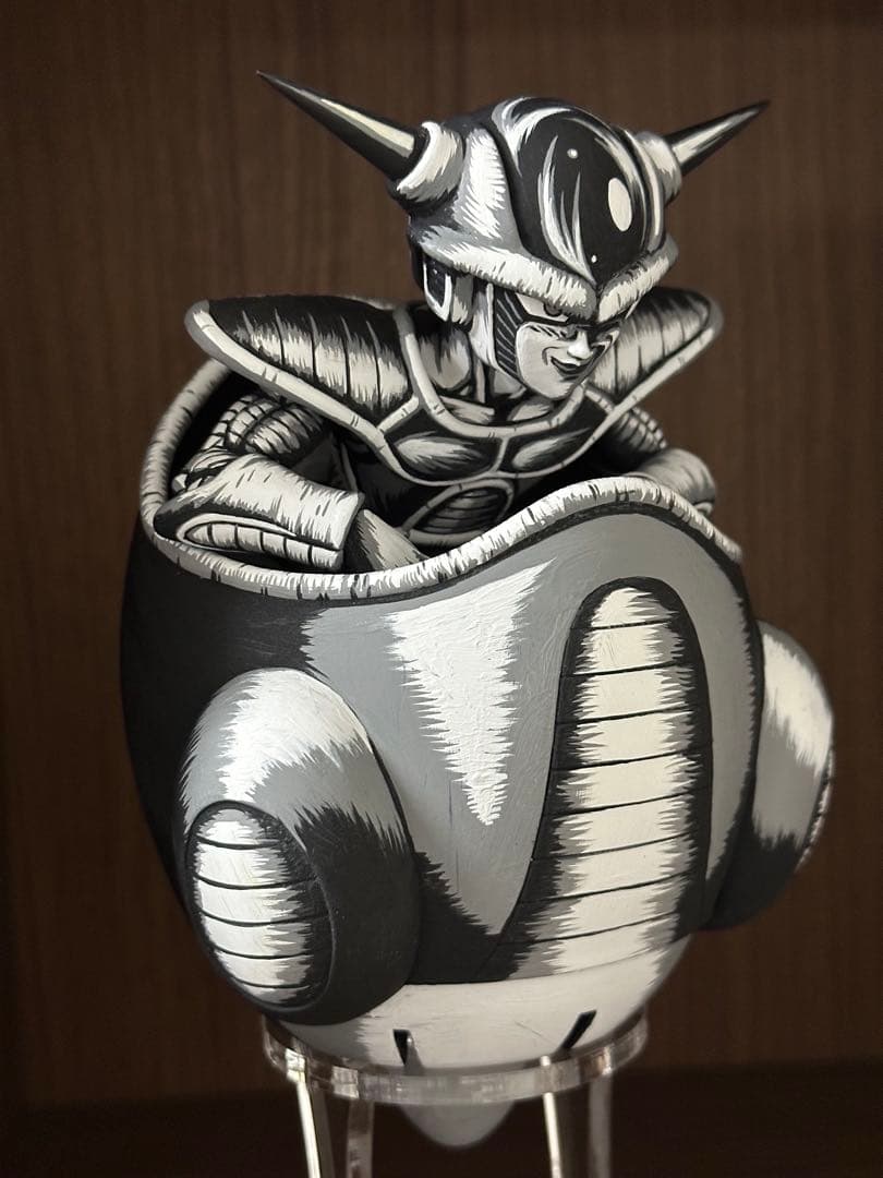 ドラゴンボール　フリーザ　リペイント　モノクロ