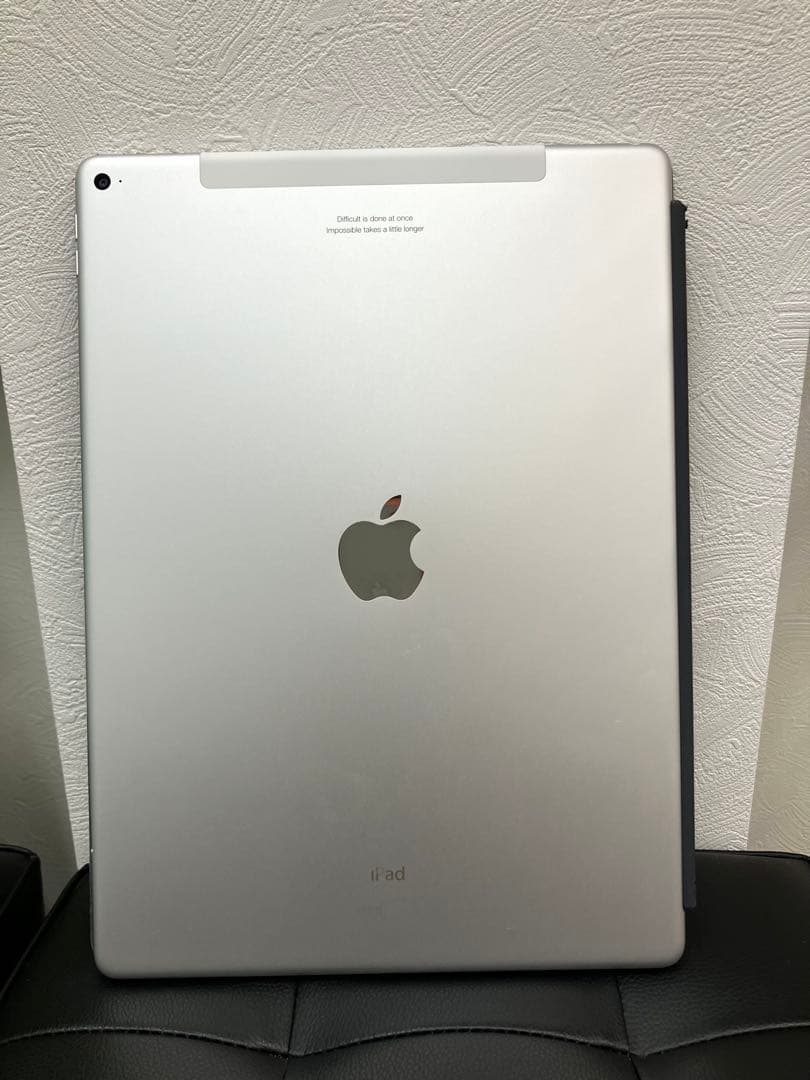 ホワイト iPad Pro本体