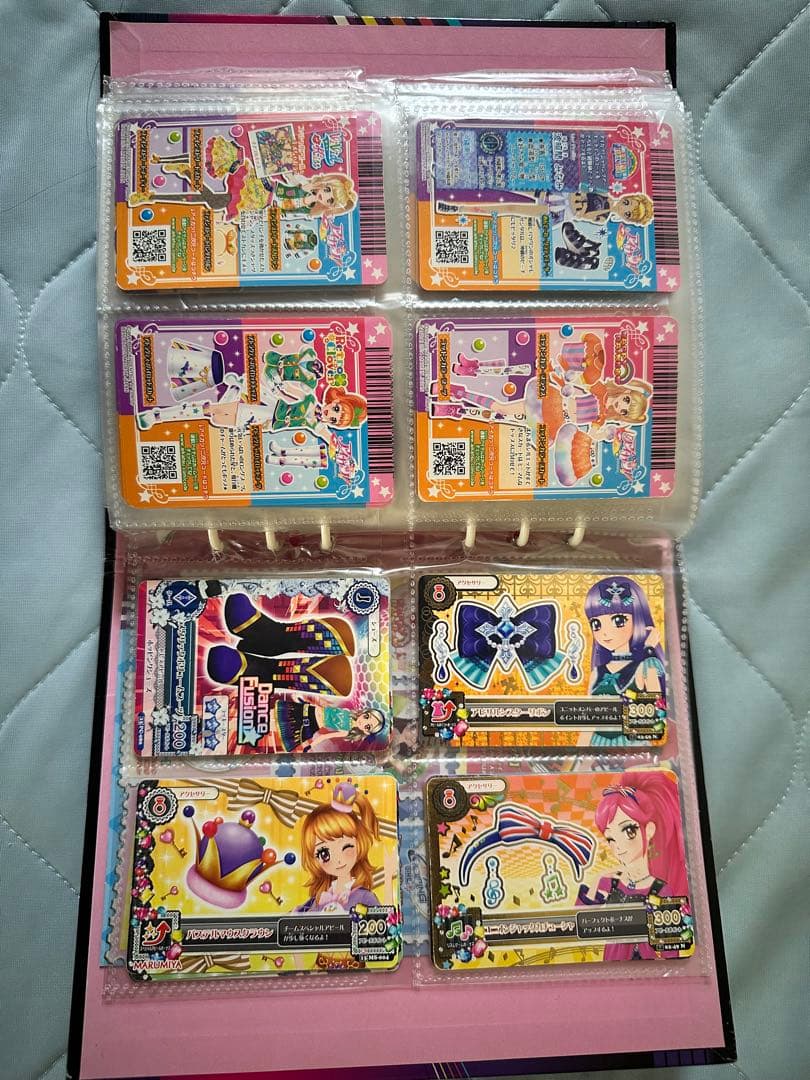 つ*よ様 アイカツカード　およそ100枚