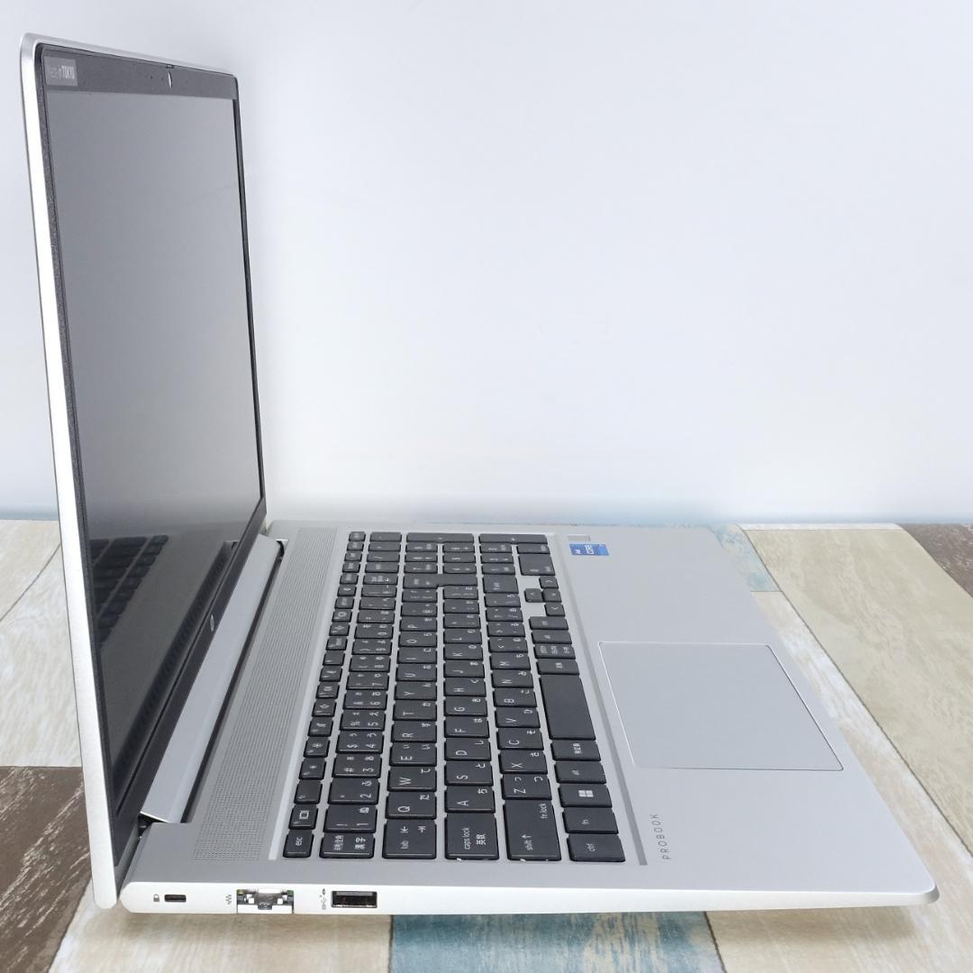 極美品の東京生産✨１０コアの第１２世代ｉ７に超高速ＳＳＤ５１２ＧＢ＆１６Ｇメモリ