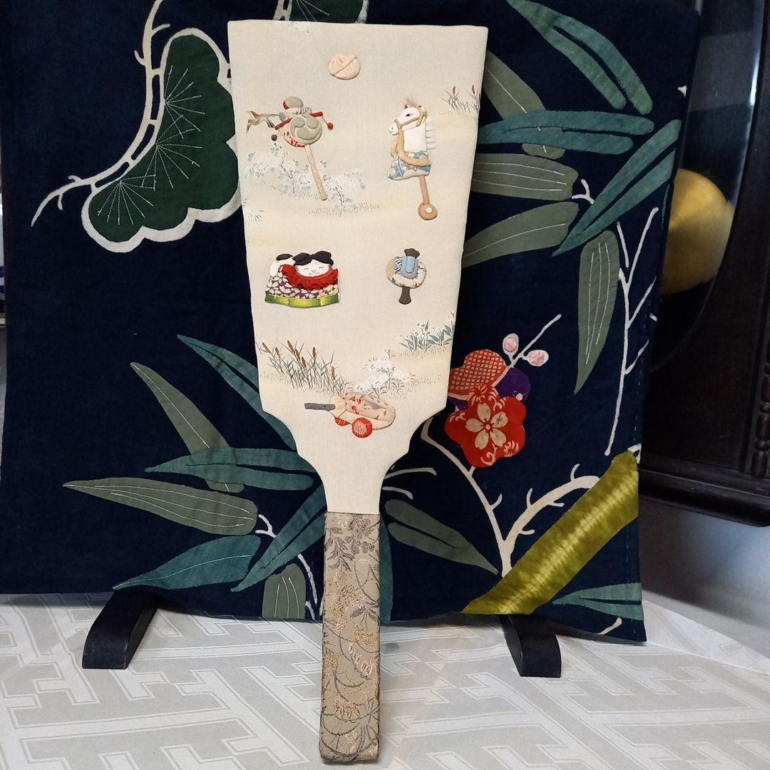 縮緬細工押絵、縁起物羽子板飾り　季節の行事