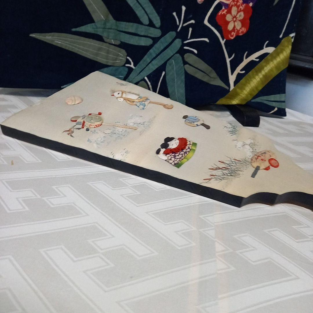縮緬細工押絵、縁起物羽子板飾り　季節の行事
