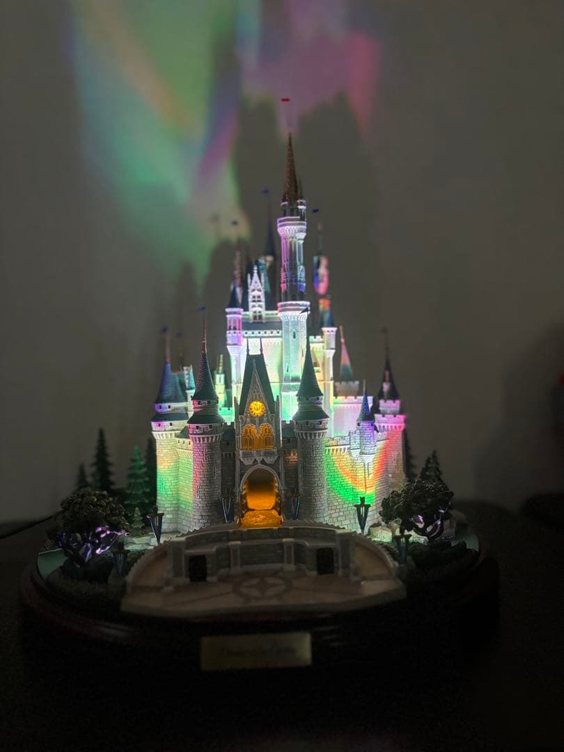 お値下げ中　ディズニー　シンデレラ城　オルショウスキー　希少　ライトアップ