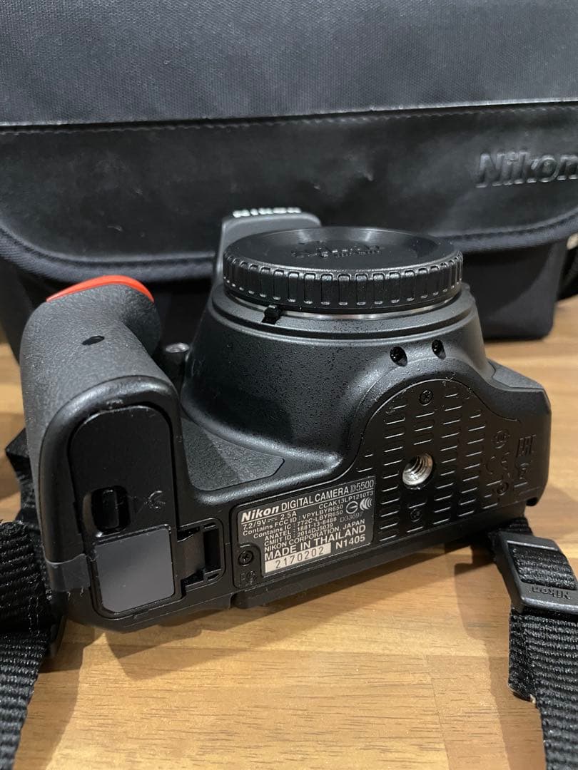 Nikon D5500 デジタル一眼レフカメラ
