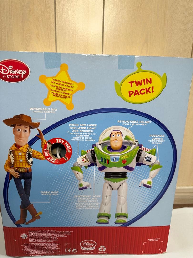 トイ・ストーリー トーキングバズ＆ウッディツインパック　英語vr. ピクサー
