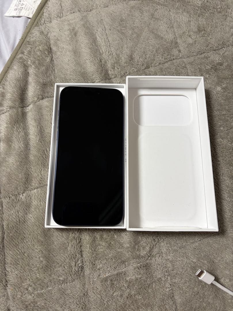 フ*ト様 Apple iPhone 17ProMax 本体