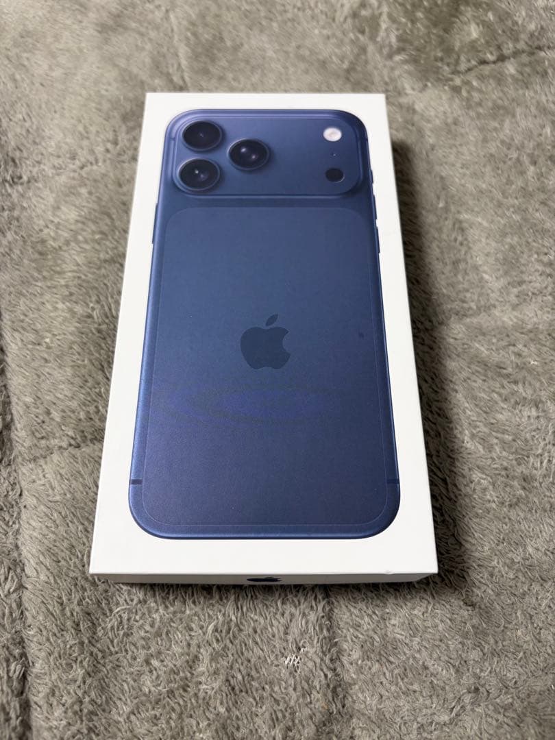 フ*ト様 Apple iPhone 17ProMax 本体