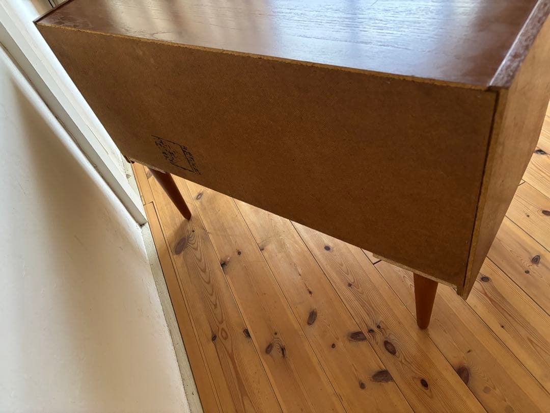 北欧ヴィンテージ　デンマーク　チーク　サイドボード