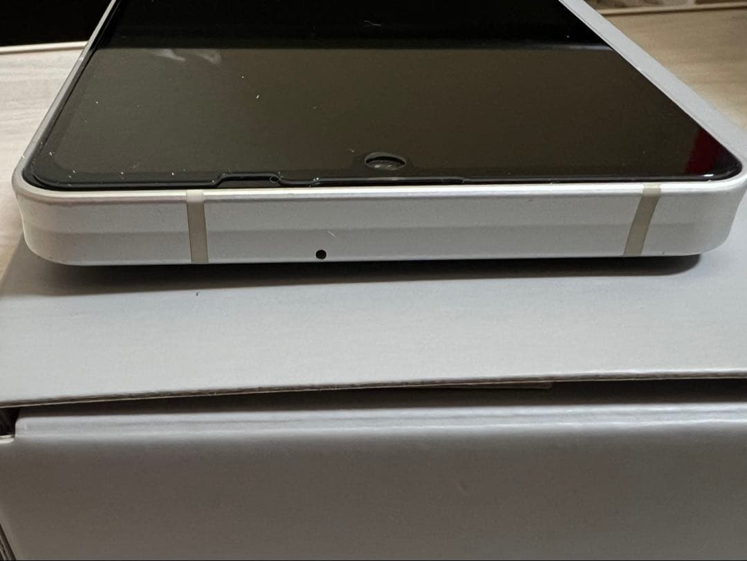 SHARP AQUOS sense6 SH-M19 本体 SIMフリー