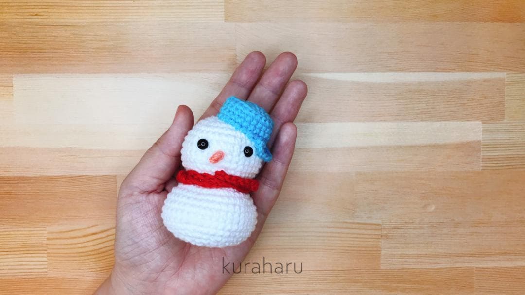 クリスマスサンタの仕事のあみぐるみ