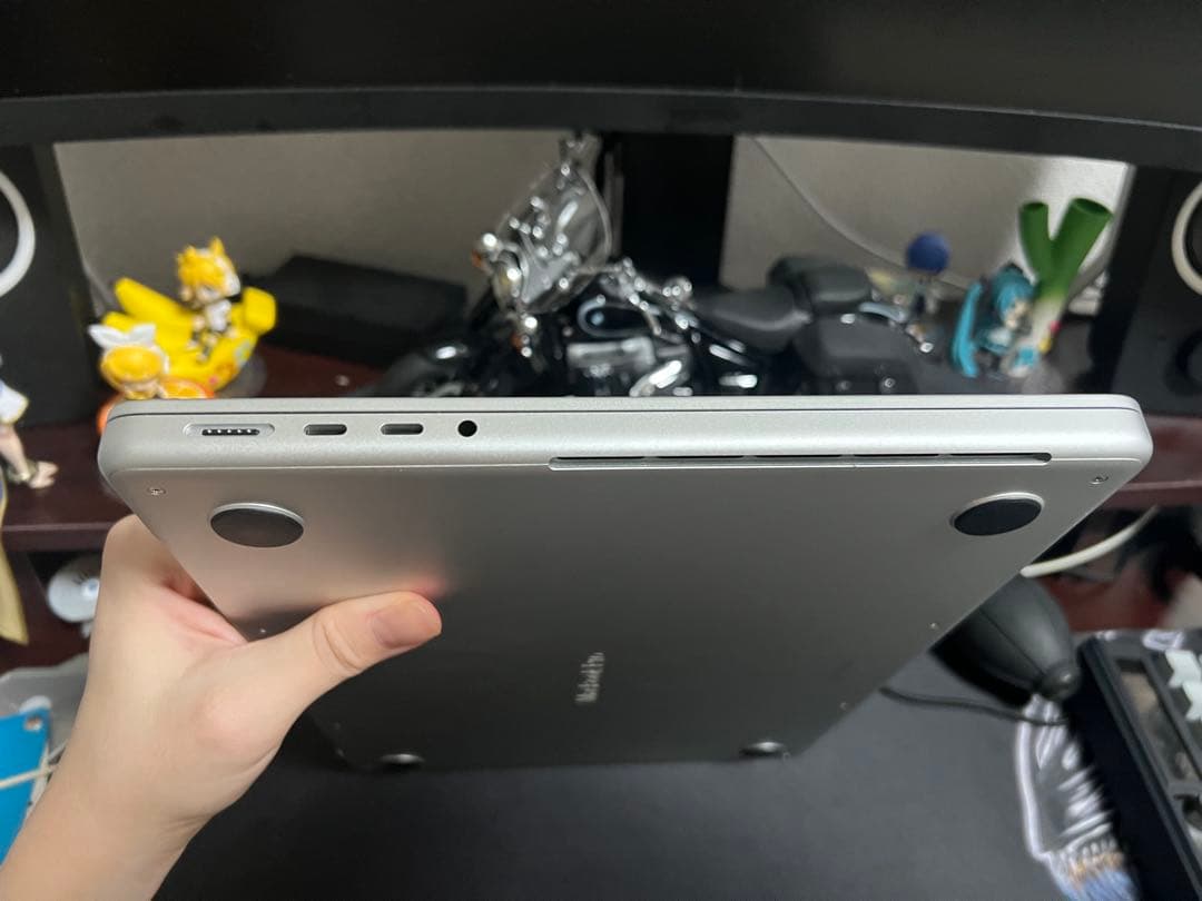 Macbook pro m4pro 14インチ24G 512G