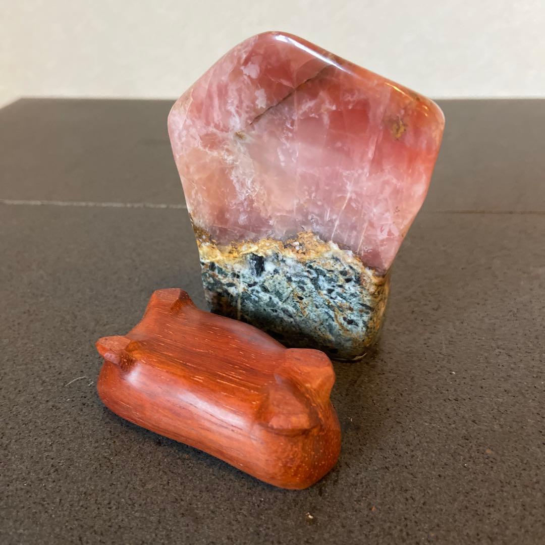 根尾美石　★ 鑑賞石　美石　メノウ　鉱物