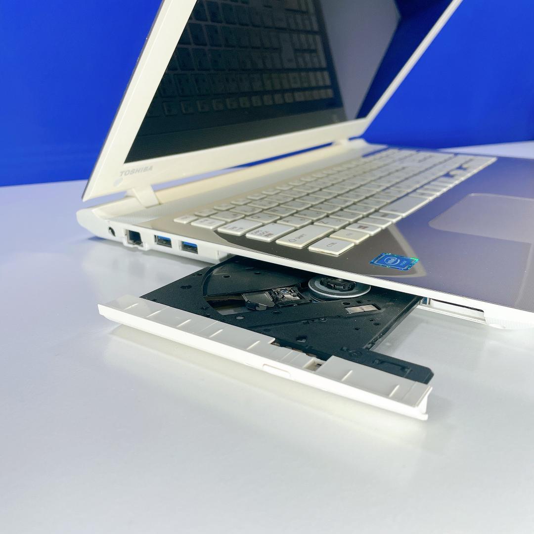 ネット検索や家計簿に！東芝dynabookPC Win11 SSD256G 8G