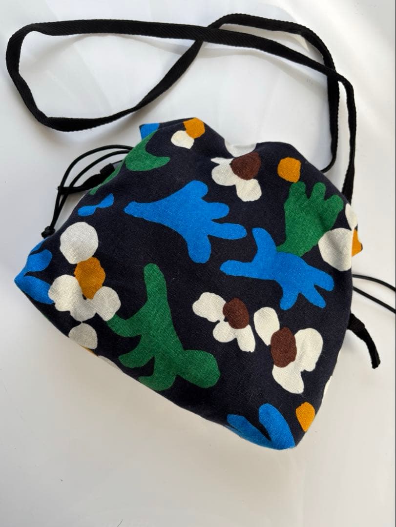 し*除様 ミナペルホネン マーガレット ふんわり巾着ポシェット ハンドメイド