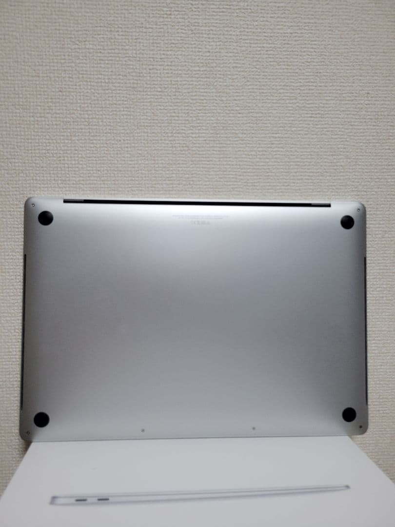 Macbook Pro 2019 16インチ i9 64GB/2TB