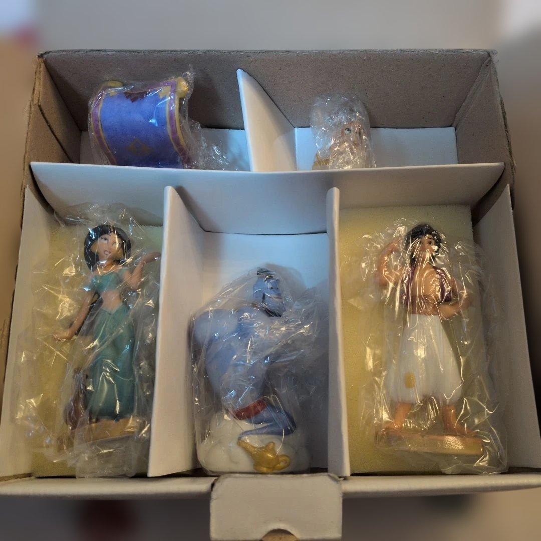加藤工芸　箱庭フィギュアセット　アラジン 　陶器　置物