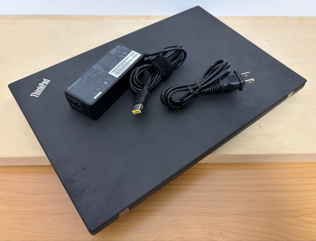 ThinkPad T460(i5/8GB/240GB/タッチFHD/LTE)