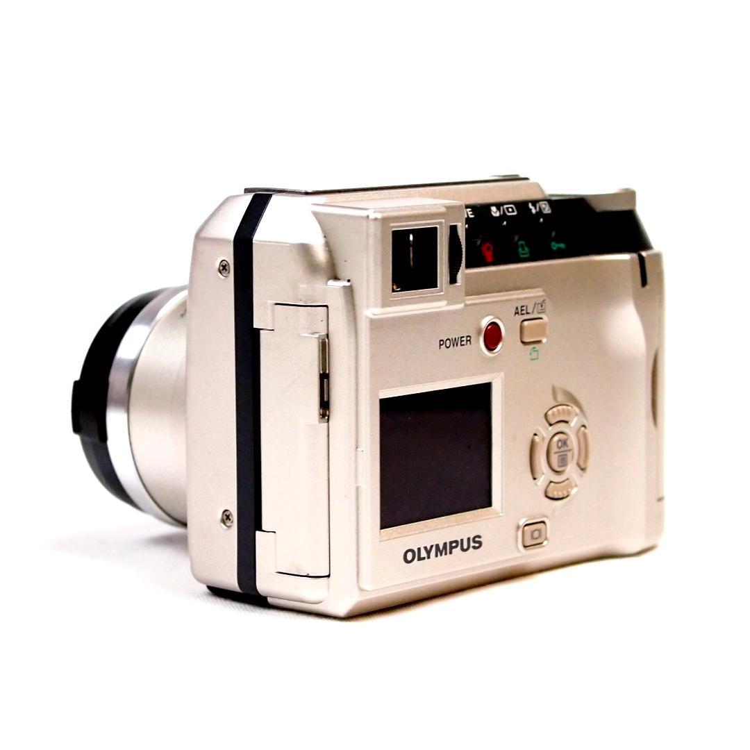 デジカメ　OLYMPUS CAMEDIA C-720　オリンパス 　稼働品