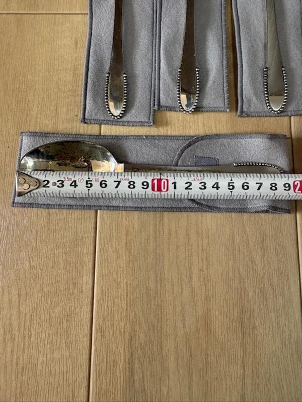  　ディナースプーン　4本セット