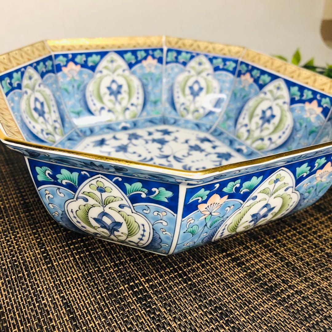 有田焼　龍峯窯　金彩七宝菓子鉢　八角鉢　八角皿　金彩古伊万里