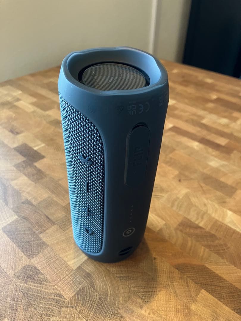 JBL FLIP ESSENTIAL 2 ワイヤレススピーカー