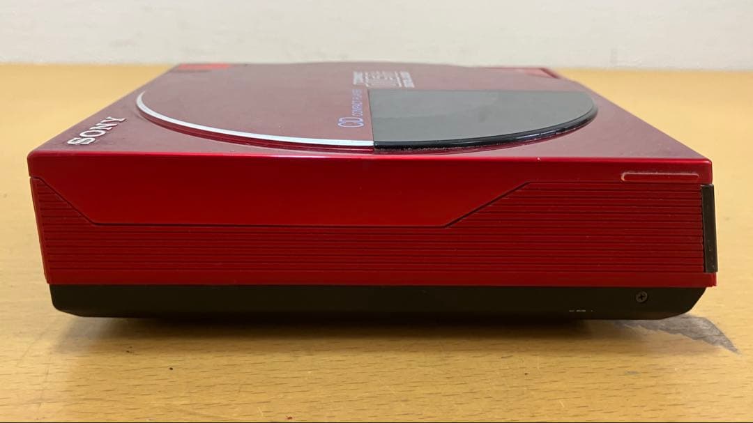 【希少/赤】SONY D-50 ポータブルCDプレーヤー ※電源コードなし