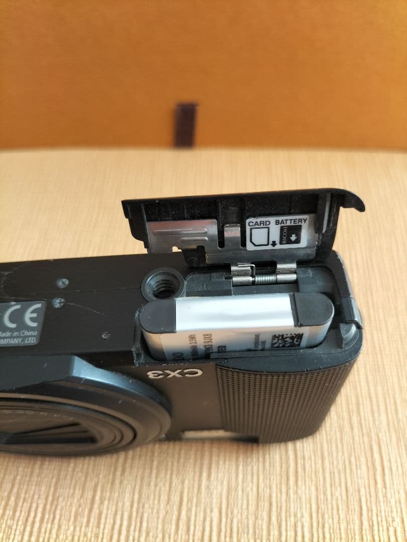 RICOH CX3 動作確認済 、バッテリー付き
