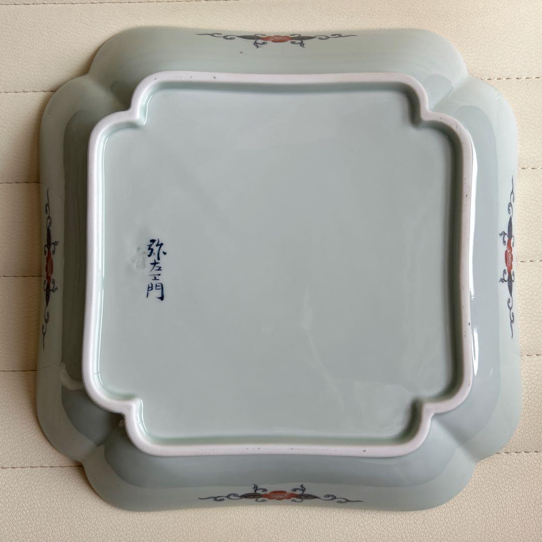 有田焼　弥左衛門窯　大皿　金彩古伊万里　角鉢　盛皿　飾り皿　色絵　和食器　お正月