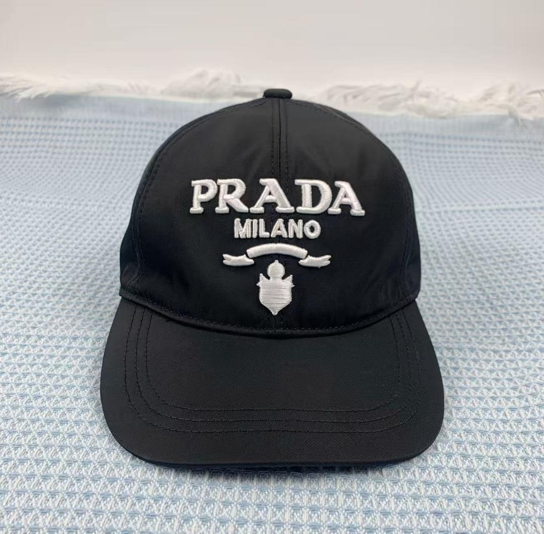 PRADA プラダスボールキャップ j
