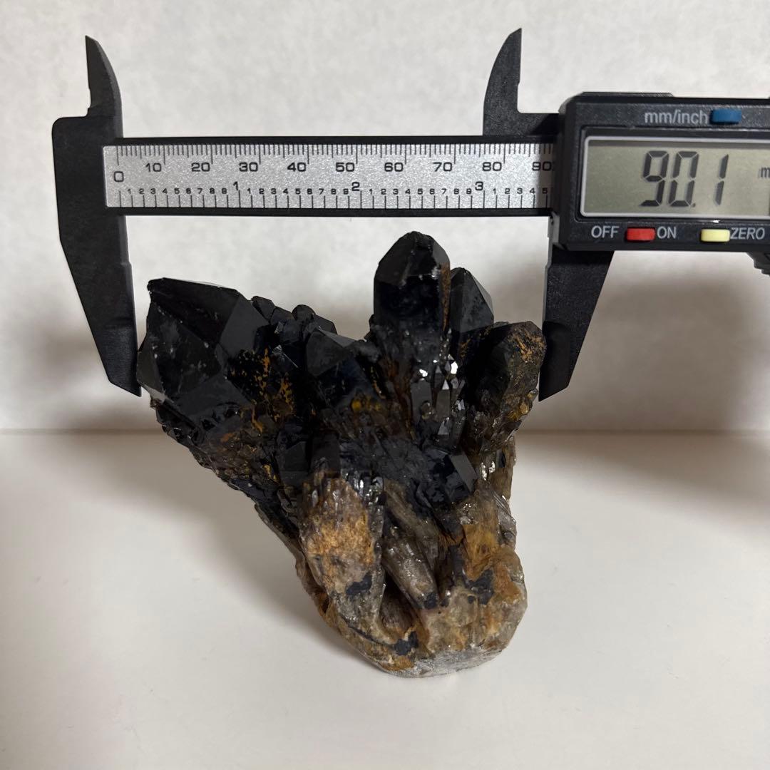 590g 漆黒 モリオン クラスター コンゴ産 原石 天然石 魔除け 黒水晶