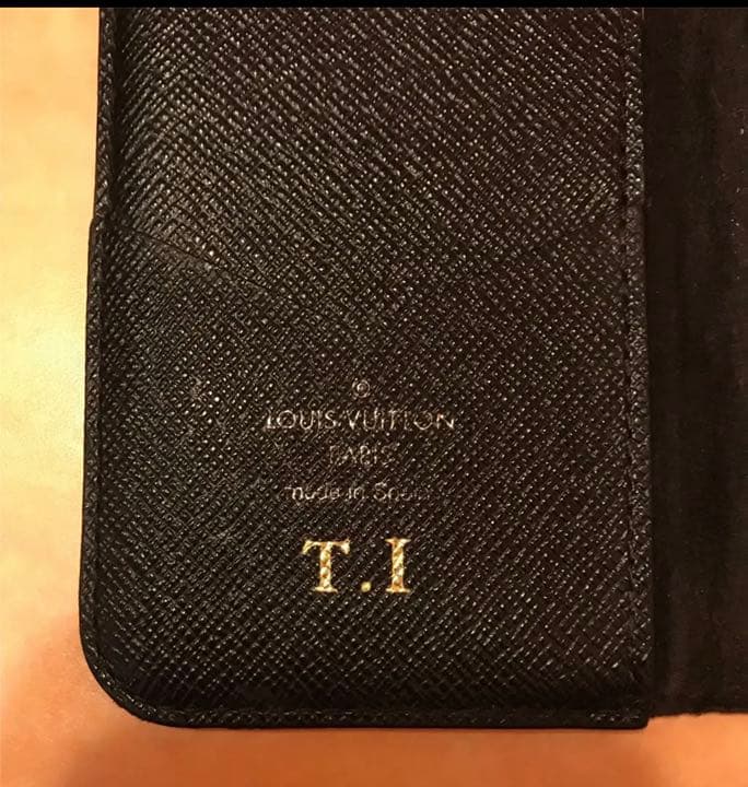 louis vuitton iPhone7 手帳型ケース