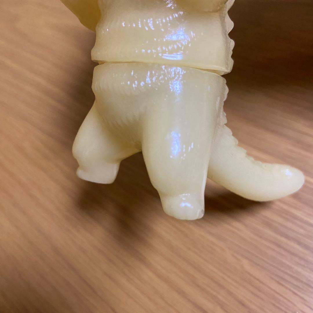 小夏屋　ネゴラ　蓄光成型　未塗装　ソフビ 5440