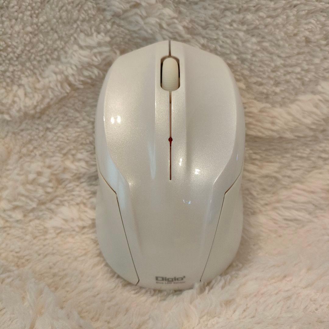 ノートパソコン LIFEBOOK AH77/J FMVA77JWY ホワイト