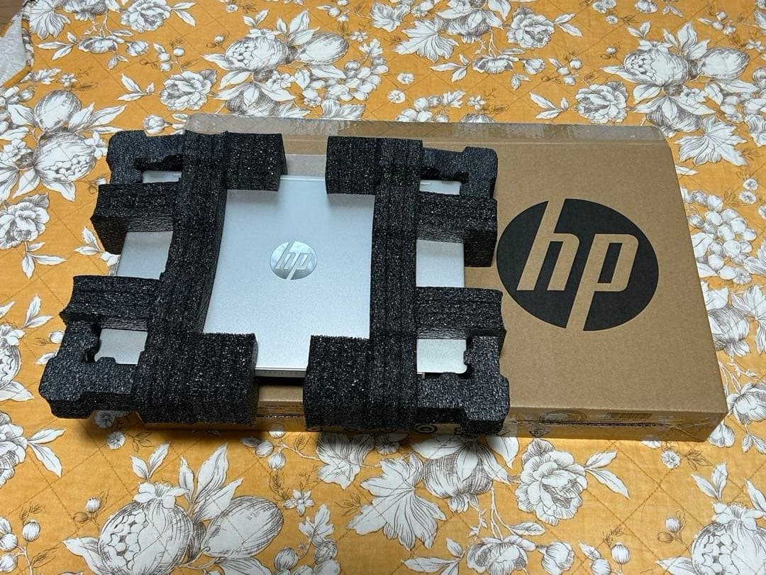 やまちゃんPavilion laptop13-an1043TU ジャンク品