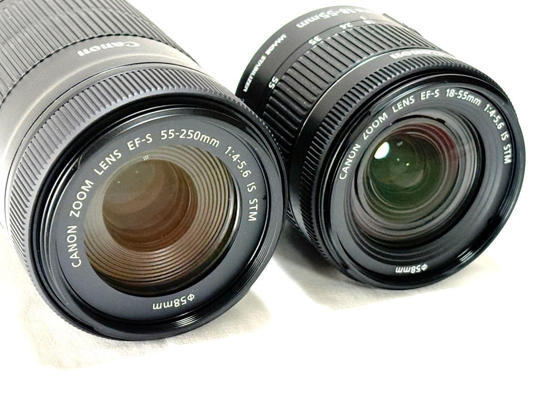 【美品 元箱付き】 キャノン CANON EOS 9000D ダブルズームキット