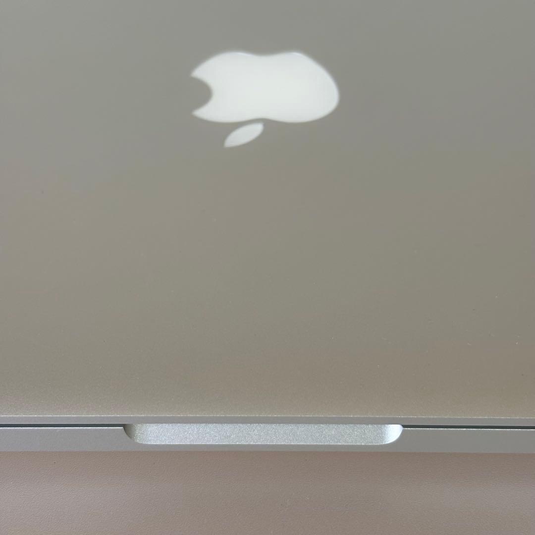 【美品】アップル Macbook Pro 13インチ シルバー