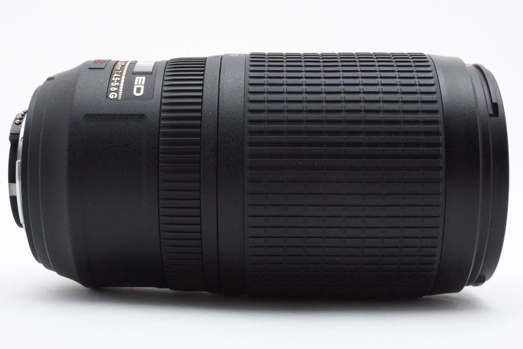 ニコン Nikon AF-S 70-300mm f/4.5-6.3G ED VR