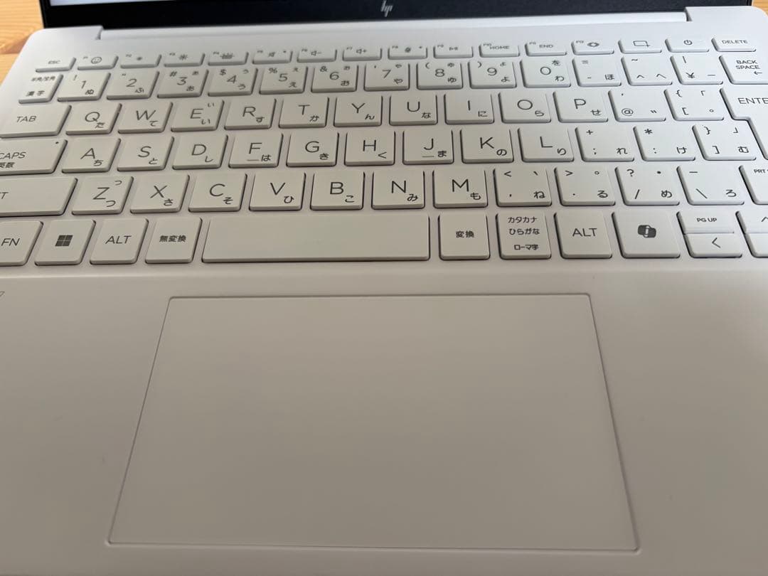 【ほぼ新品】 HP OmniBook 7 Aero 13-bg1010AU