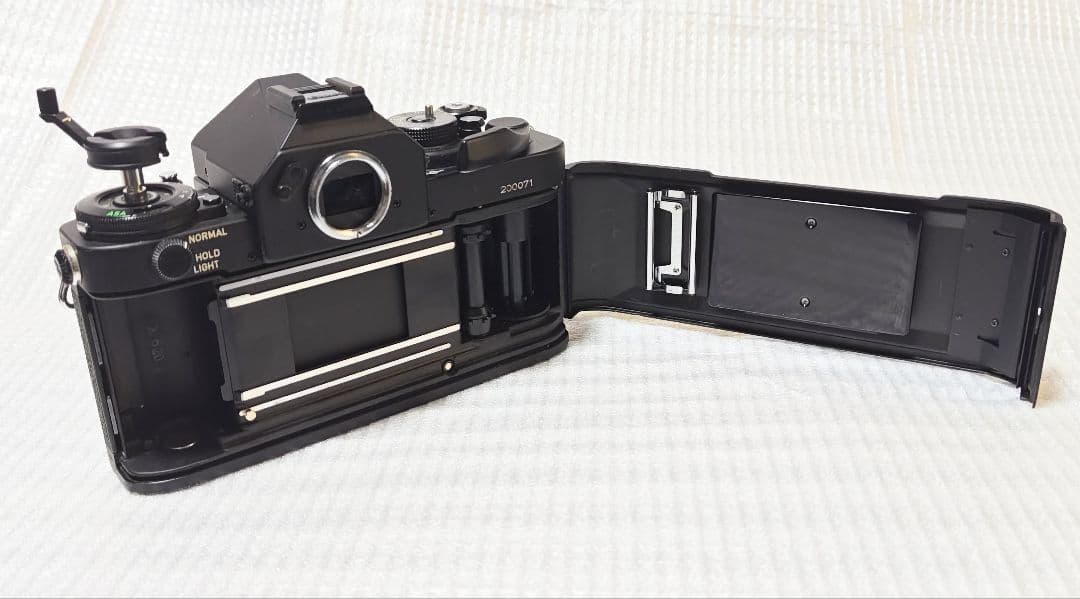 CANON ニューF1 ボディー 難あり