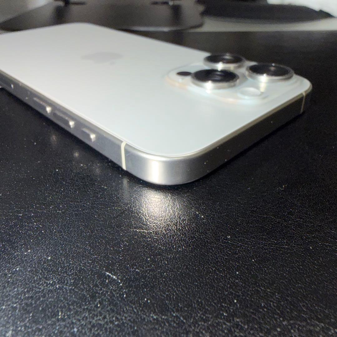 【美品】 iPhone 15 Pro max 256GB ナチュラルチタニウム