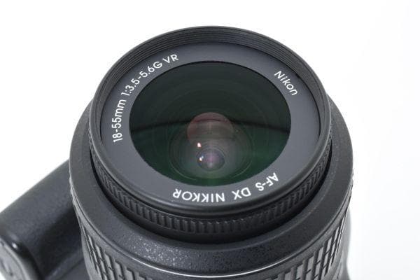 ■ 美品 ■ ニコン　Nikon D3200 18-55 VR Kit