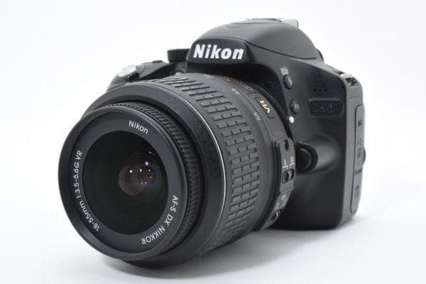 ■ 美品 ■ ニコン　Nikon D3200 18-55 VR Kit
